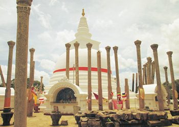 anuradhapura-sri-lanka