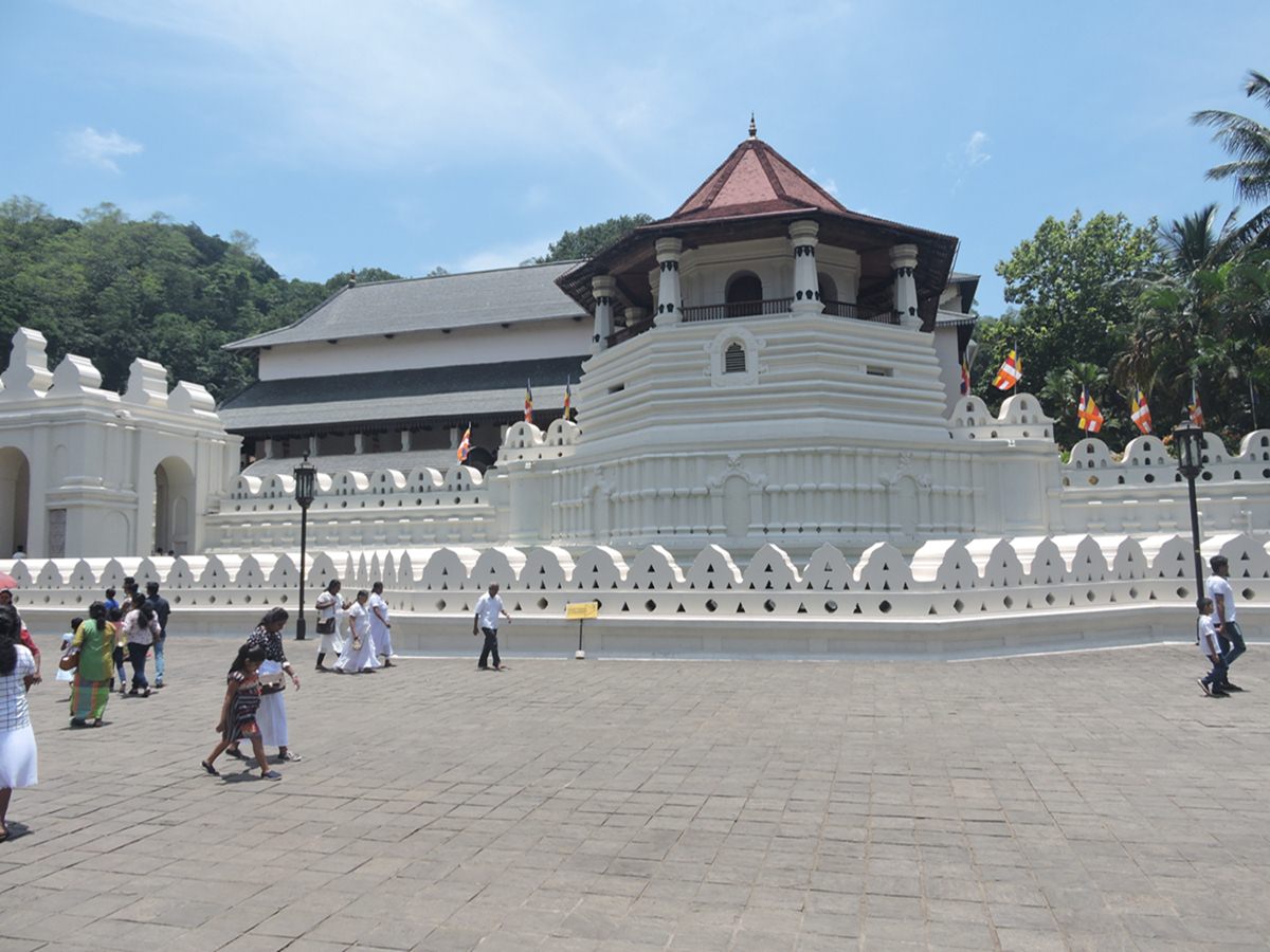 sri lanka tours