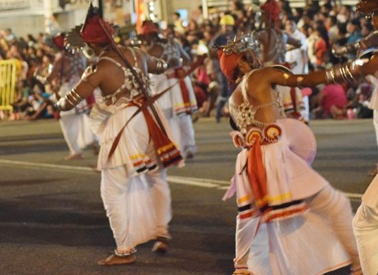 sri lanka traditional dance